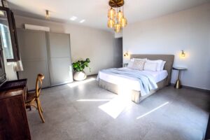Harmony Retreat – Small